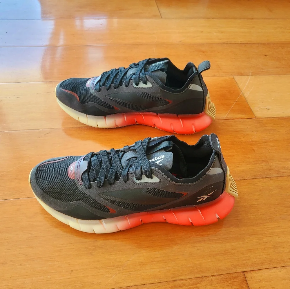 Women's Zig Kinetica Sneakers, 6.5